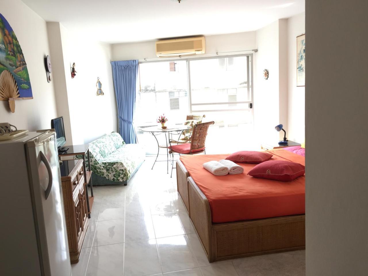 B&B View Talay 1B Studio Jomtien Pattaya Exteriör bild